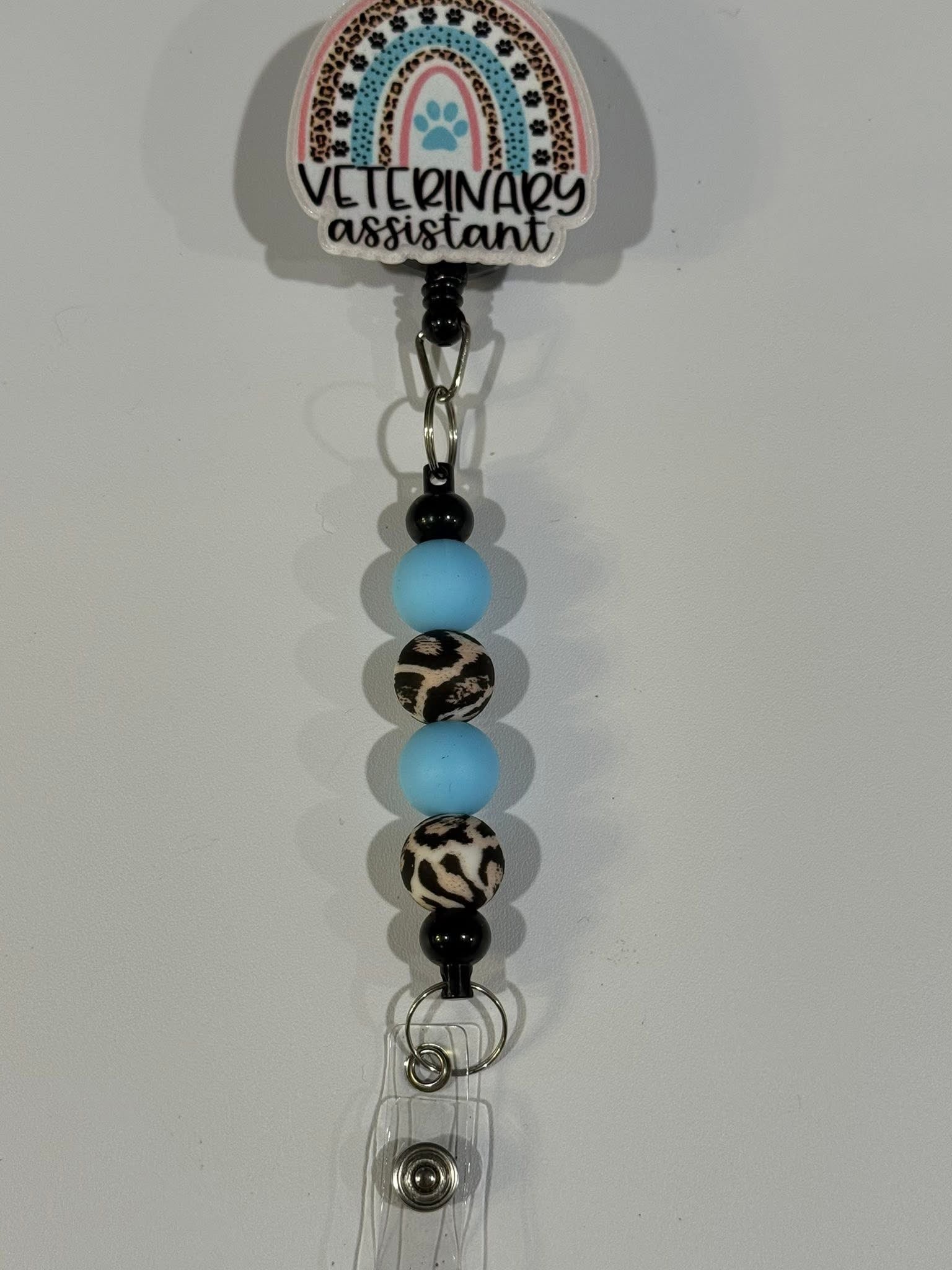 Beaded Interchangeable Badge Reel – “Veterinary Assistant”